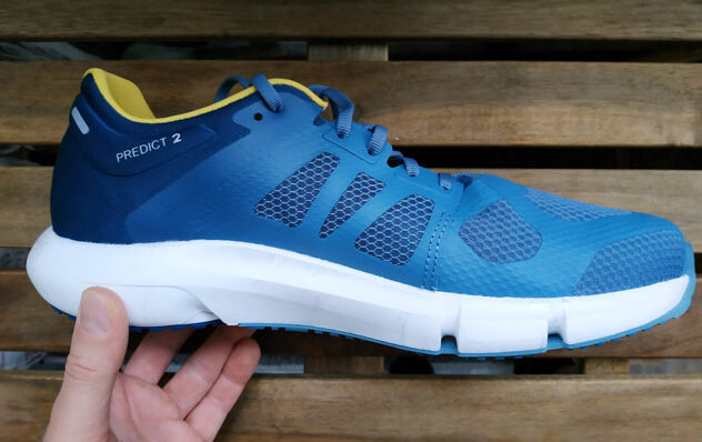 Salomon Predict 2: обзор шоссейных кроссовок на особой подошве