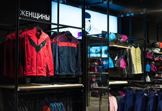 В Москве открылся новый центр беговой и лыжной экипировки
