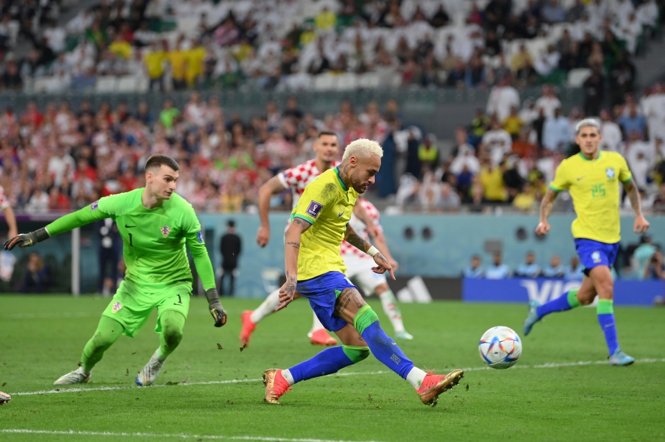 Великолепная игра Неймара против Хорватии также входит в число победителей, но Бразилия все равно проиграет в четвертьфинале.