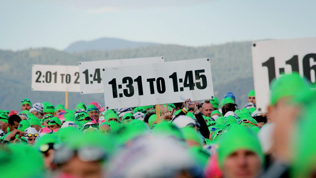4 ключевых тренировки по плаванию IRONMAN