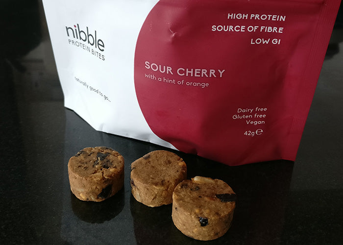 Nibble Sour Cherry Protein Bites Обзор